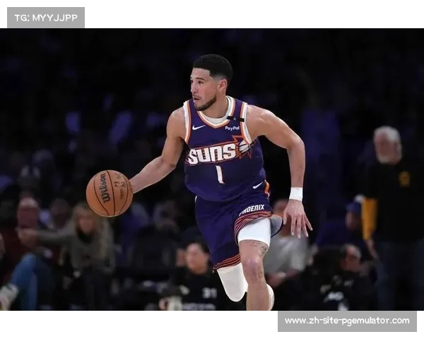 德文·布克：凤凰城太阳队得分后卫的崛起与辉煌之路